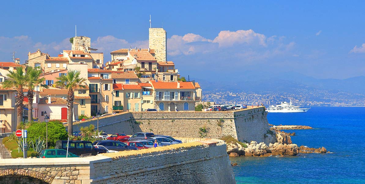 yacht-charter-itinerary-west-mediterranean-french-riveria-cap-d'antibes-main