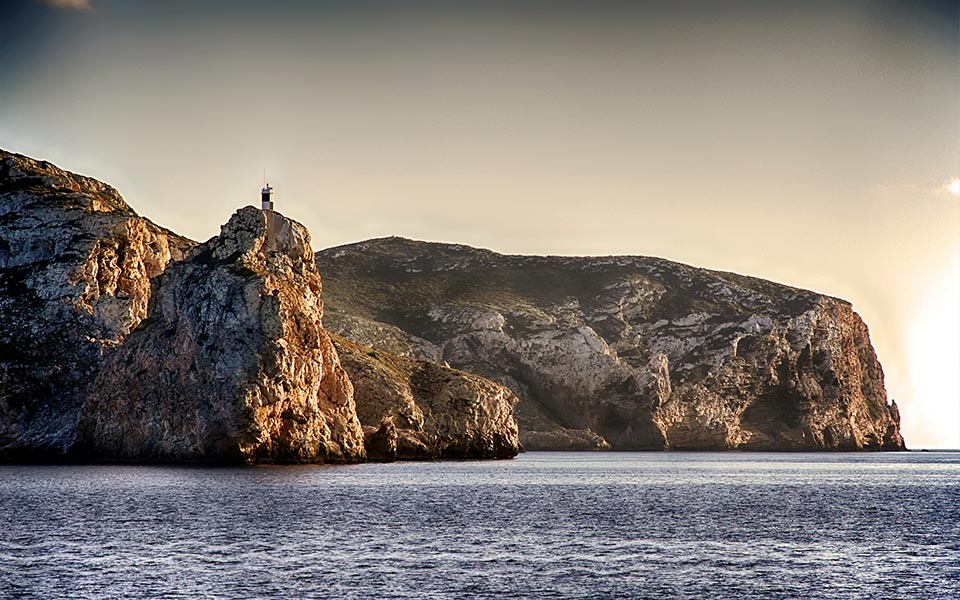 Yacht Charter Hotspot Emerald Grotto in Campania