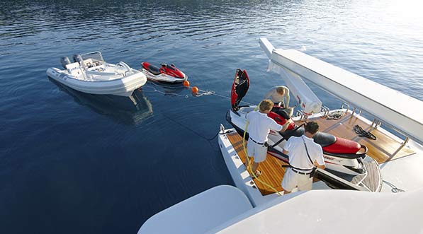 yacht-charter-itinerary-west-mediterranean-french-riveria-st-tropez-watertoys