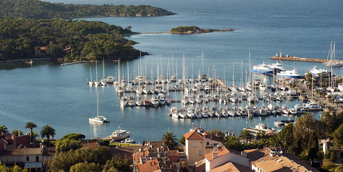 yacht-charter-itinerary-west-mediterranean-french-riveria-illes-porquerolles-main
