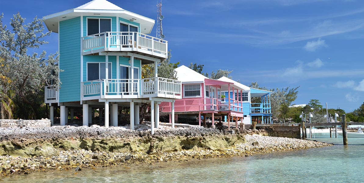 yacht-charter-itinerary-the-bahamas-staniel-cay-1.jpg