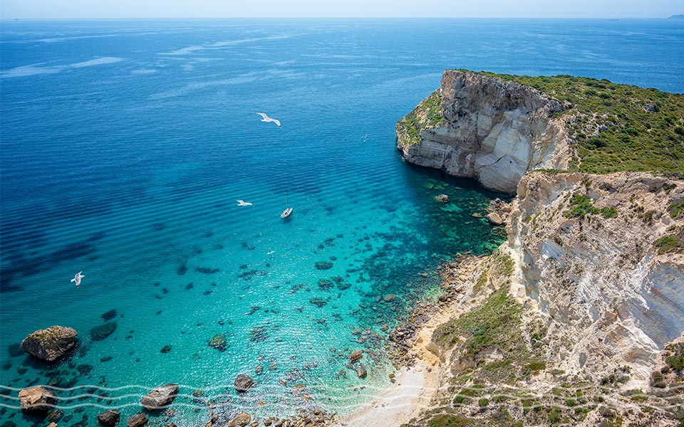 Sardinia Yacht Charter Highlight Sella del Diavolo